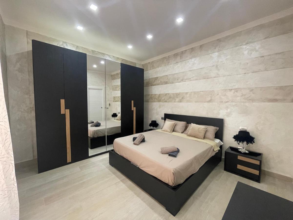 Casa Gold Apartment Napoli Exterior foto