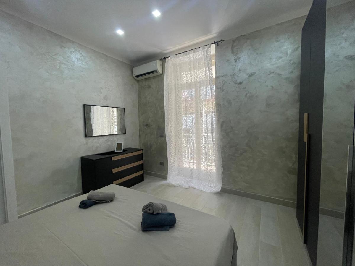 Casa Gold Apartment Napoli Exterior foto